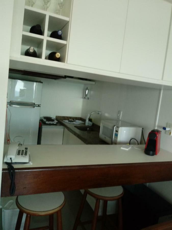 Frente Mar Em Ondina Apartment